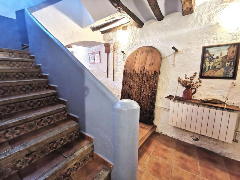 Villa Casa Roya Montalbán Esterno foto